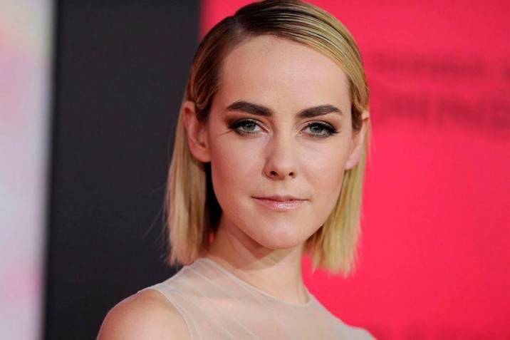 Jena Malone denunció haber sido violada durante el rodaje de “Los juegos del hambre”
