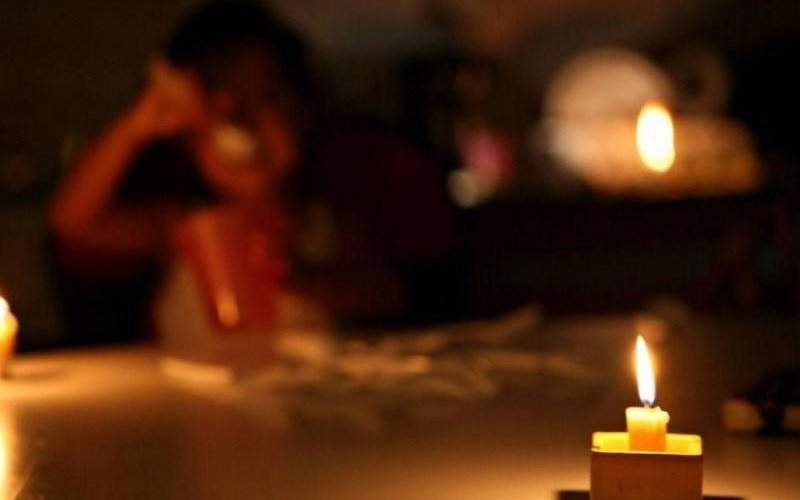Vecinos de Quilmes Oeste y Solano siguen sin luz