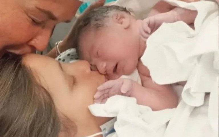 Barbie Vélez está preocupada a menos de una semana del nacimiento de su bebé