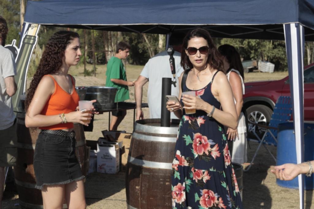 Fiesta de la Sidra en el predio del centro Vasco con arte, degustaciones y cultura