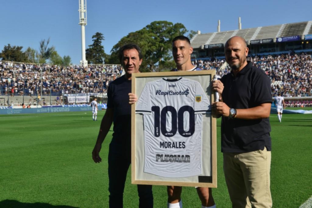 Agasajo para el “Yacaré” Leonardo Morales, otro que ingresó al club de los 100