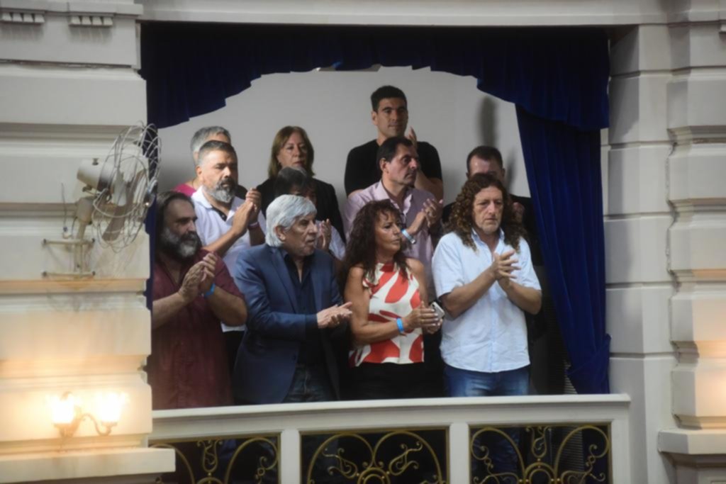 Una confirmación no exenta de mensajes cifrados y señales para la interna
