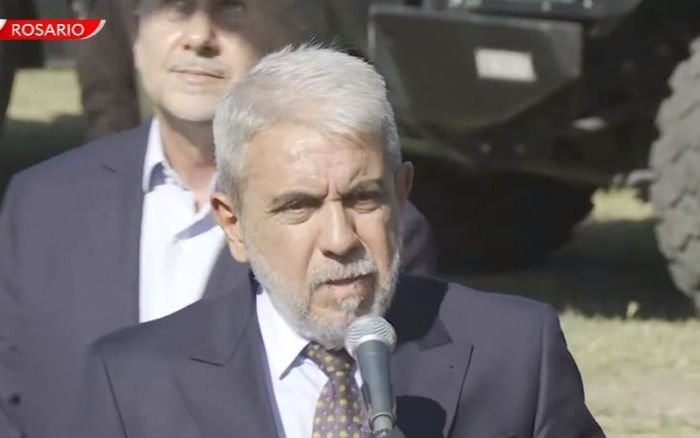 Aníbal Fernández en Rosario: "Vinimos a llegar al hueso y cortar donde sea necesario"