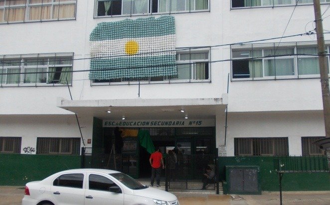 Por una pérdida de gas evacuaron la Secundaria 15 de Quilmes