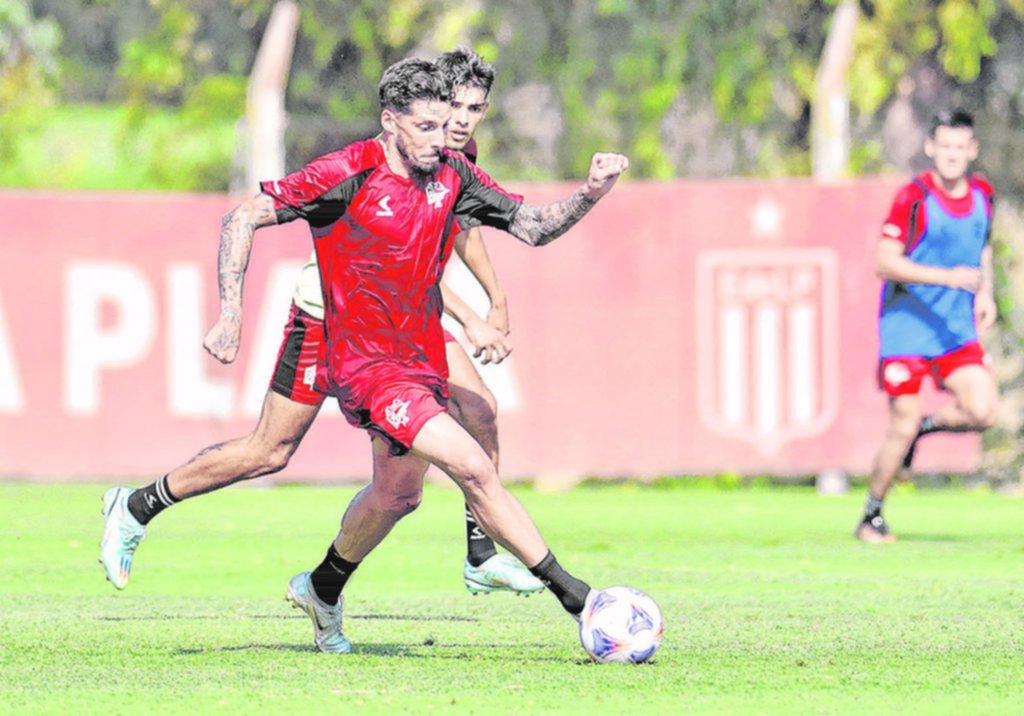 Domínguez define el equipo, que podría tener varios regresos y pocas sorpresas