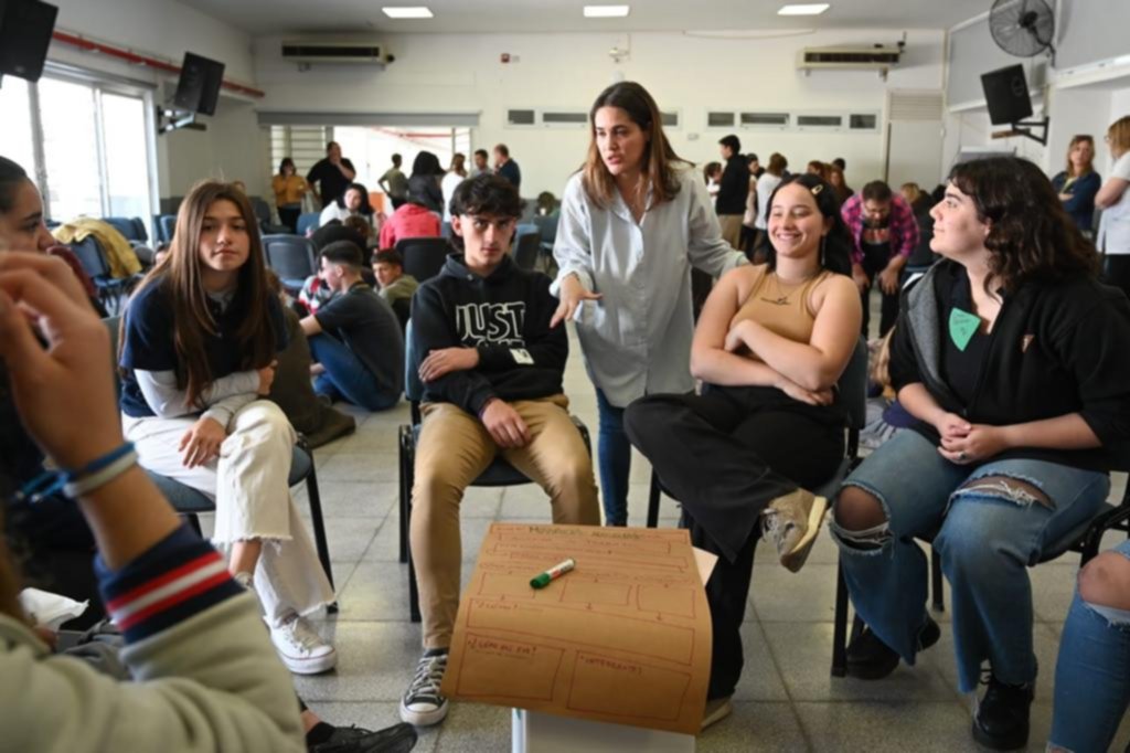 Insisten en Provincia con discutir la repitencia