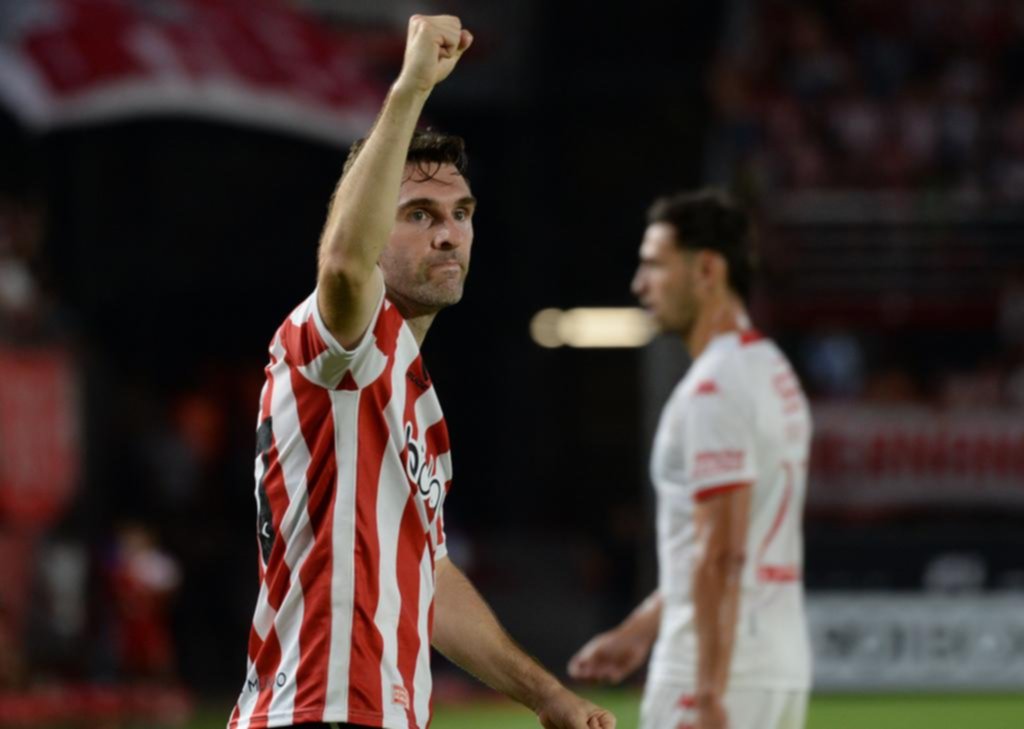 Mauro Boselli, el especialista de los debuts en el Pincha