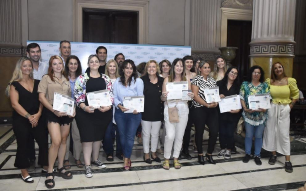 Reconocimiento a la mujer emprendedora de la provincia de Buenos Aires