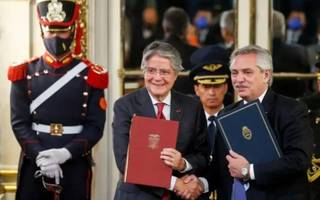 Juan Rial, sobre la crisis diplomática entre Argentina y Ecuador:  "Es muy triste el papel del servicio exterior argentino"