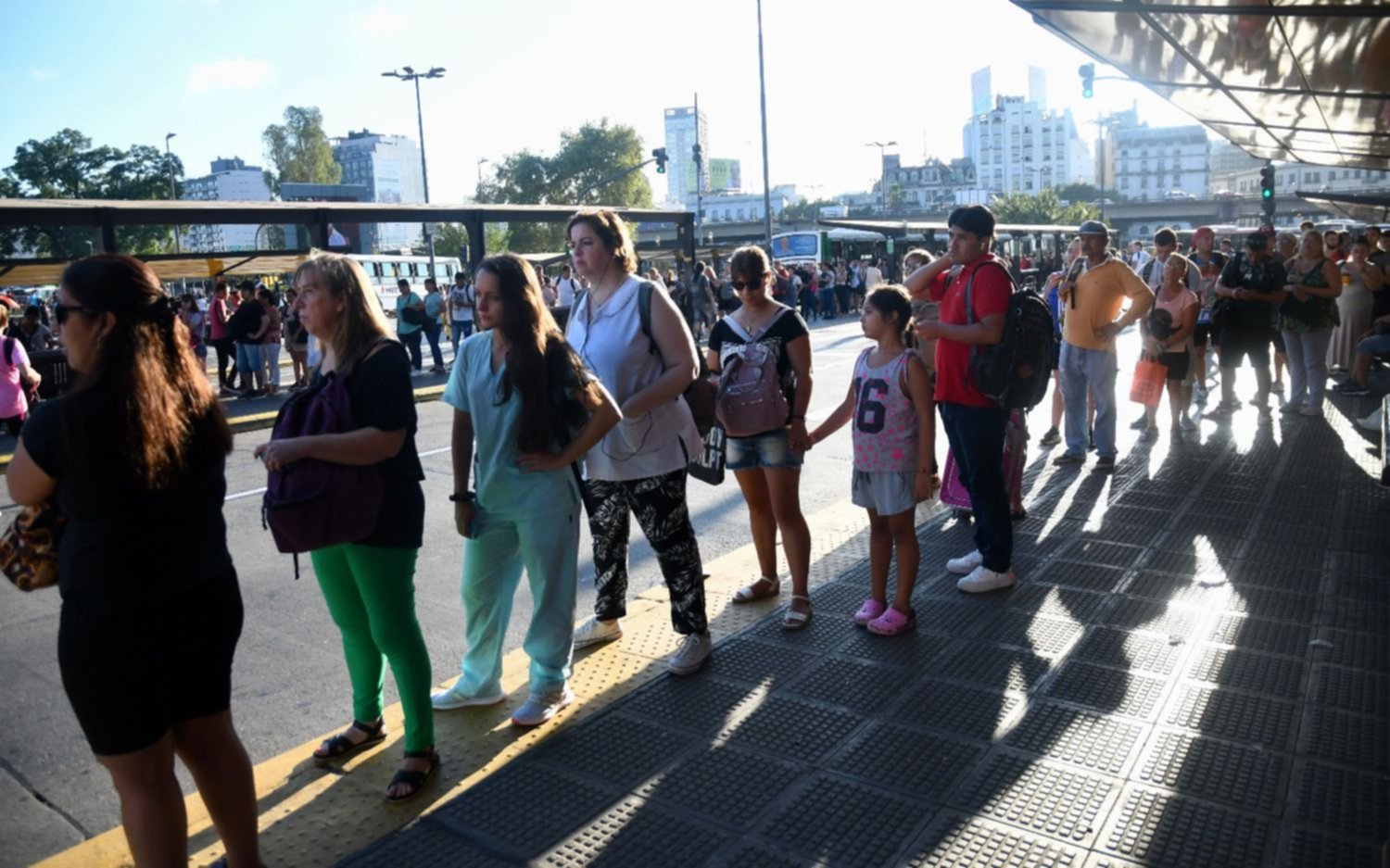 Tras el paro de micros y la Provincia anunció sanciones para la empresa