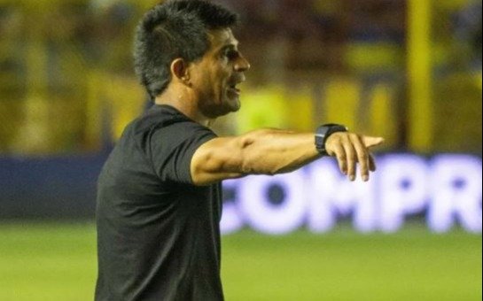 Hugo Ibarra tras la victoria de Boca por Copa Argentina: "No me preocupa que se hable de mi continuidad"