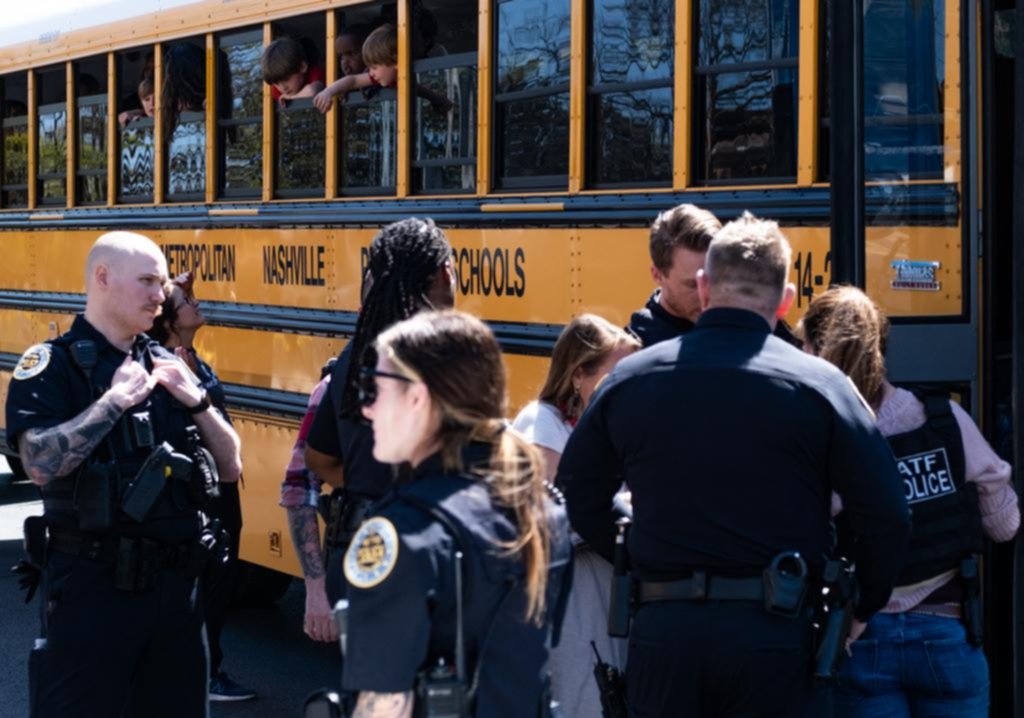 EE UU: tiros y muerte en una escuela de Nashville