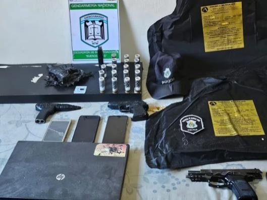 Se negaron a declarar los cuatro policías detenidos en Villa Gesell