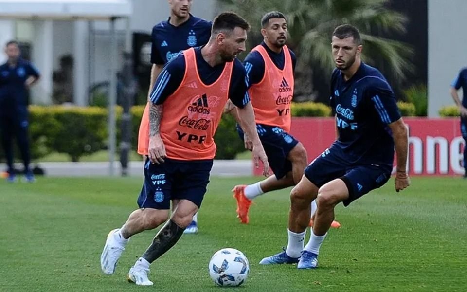 Scaloni dio la lista de la Selección Argentina con Lionel Messi a la cabeza y una sorpresa inesperada