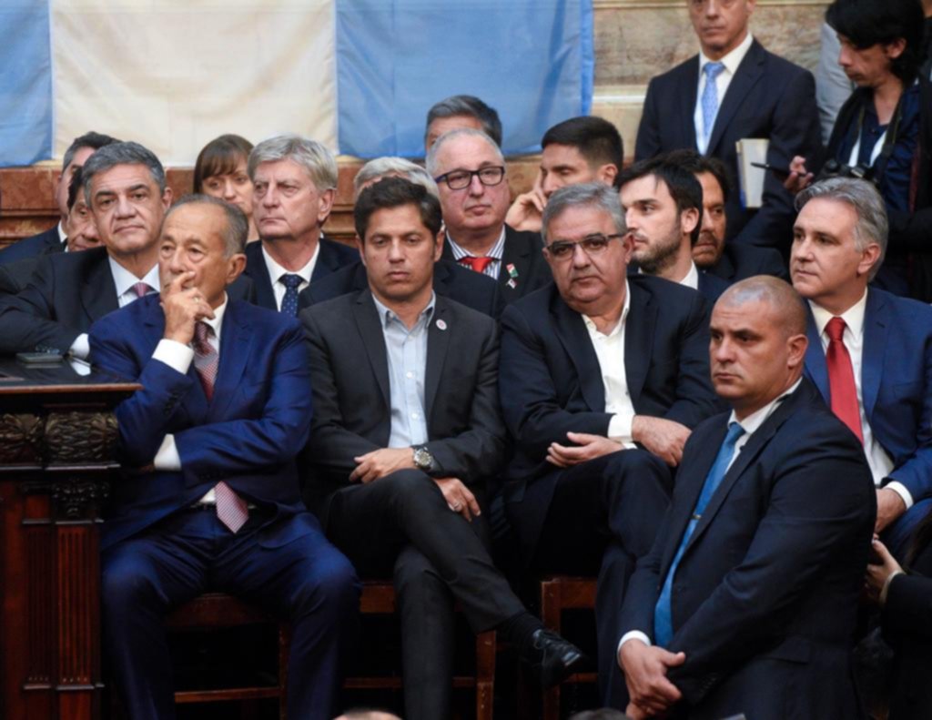 Doce gobernadores: a favor de acordar con Milei