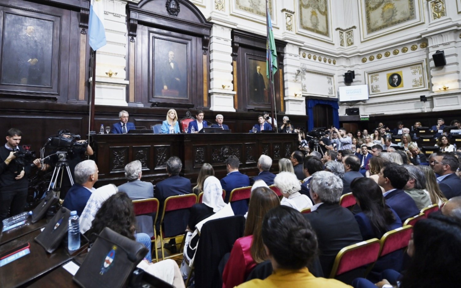 Cuestionamientos a Kicillof tras su discurso en la Asamblea Legislativa