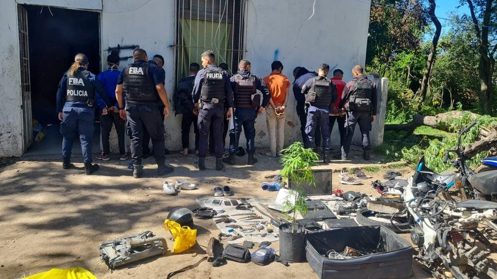 Desbarataron una peligrosa banda en Villa Montoro