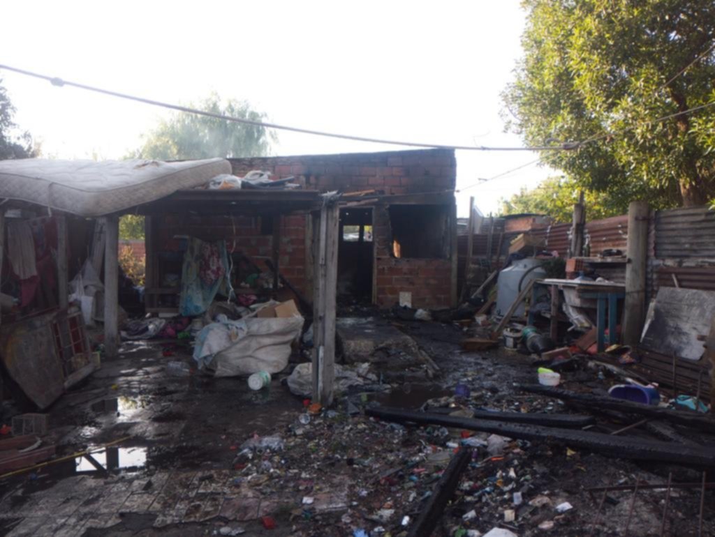 Un voraz incendio se cobró la vida de una ensenadense