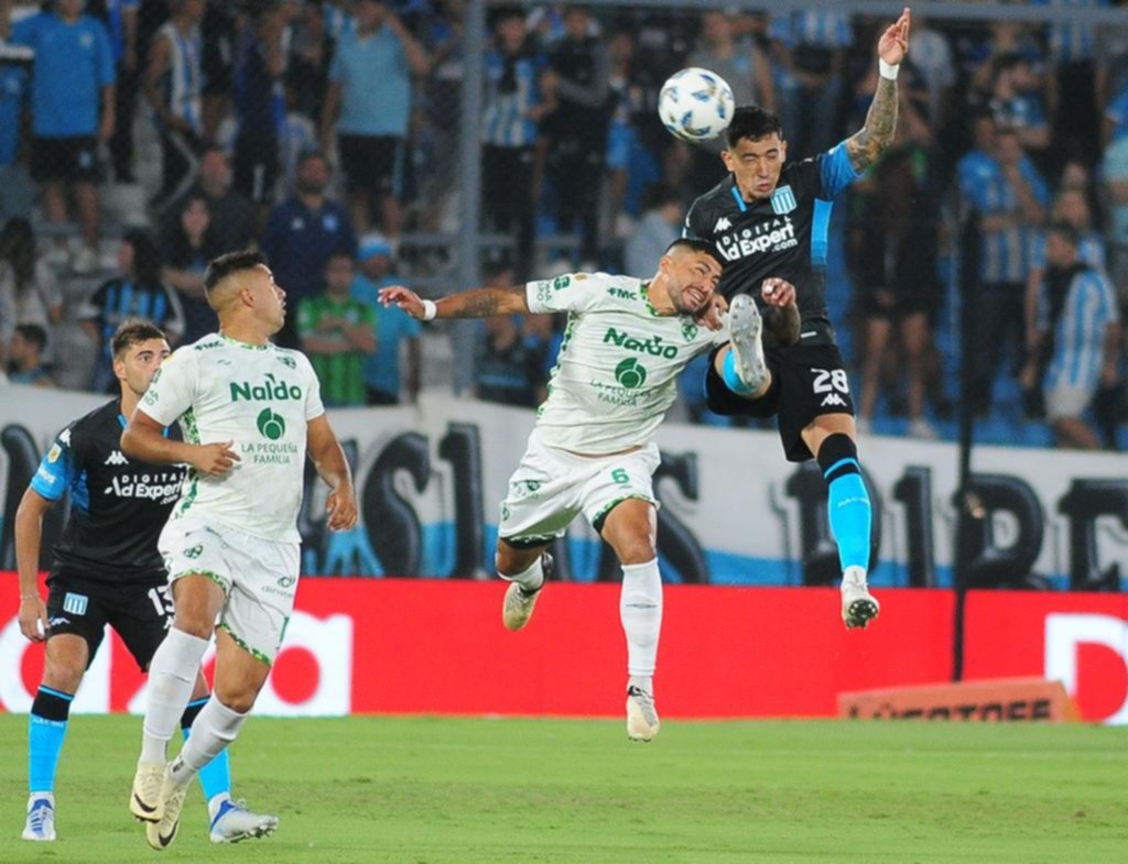 Racing volvió a perder de local, esta vez con Sarmiento