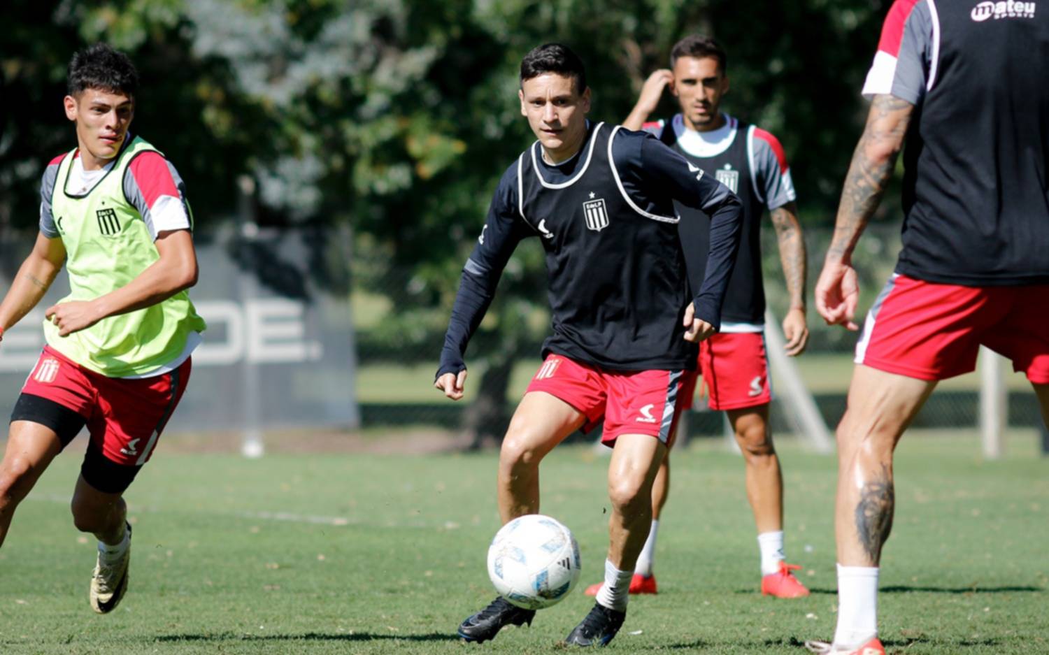 Estudiantes vs Sarmiento: para ir a Junín, Domínguez pone un equipo pensando en River y la Supercopa