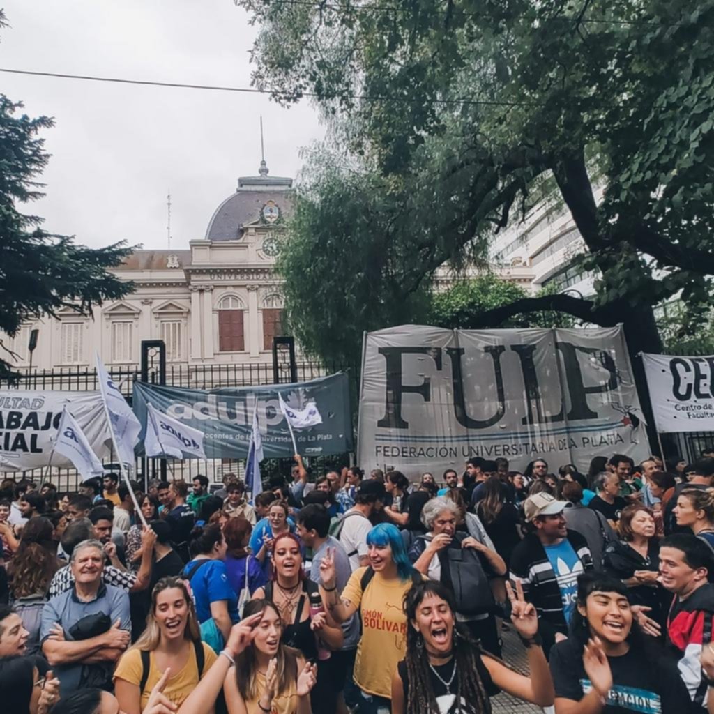 El paro universitario pegó con fuerza y ya analizan nuevas medidas
