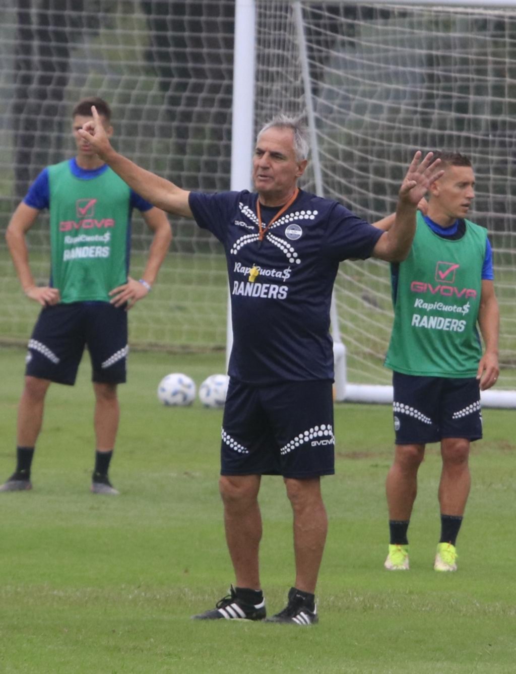 Se viene una recta final muy apretada para el Tripero