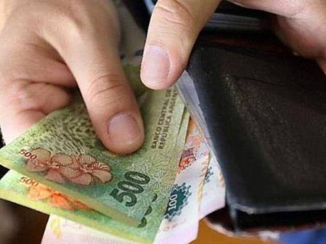 En Argentina, el empleado formal promedio es pobre