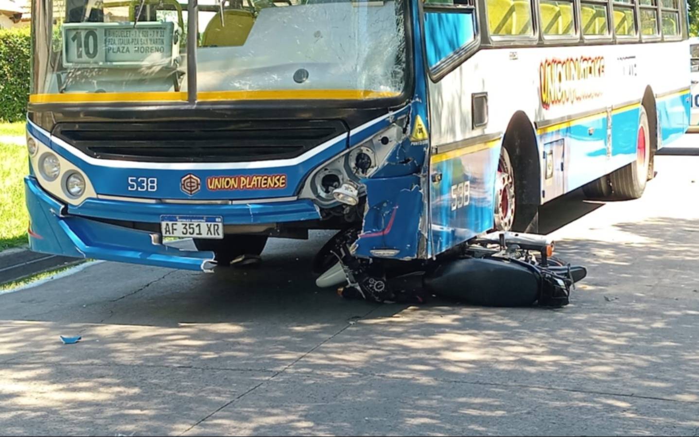 Murió el menor de edad que fue atropellado por el micro de la línea Norte