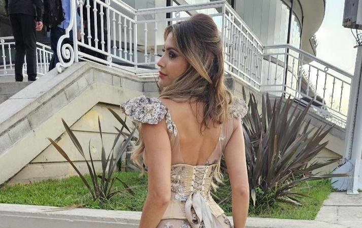 Milett debutó como modelo, pero no estuvo Marce