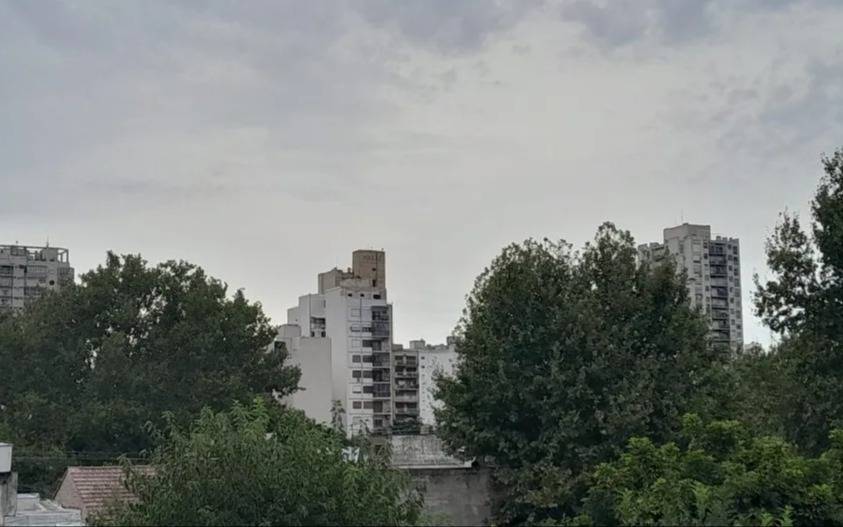 Quilmes nublado pero sin lluvias