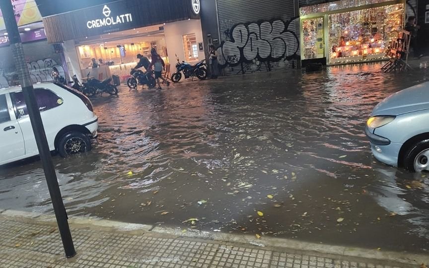Son 16 las provincias bajo alerta por tormentas fuertes, viento y posible granizo