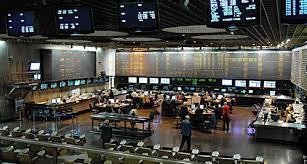 El dólar libre a la baja y el riesgo país, en picada