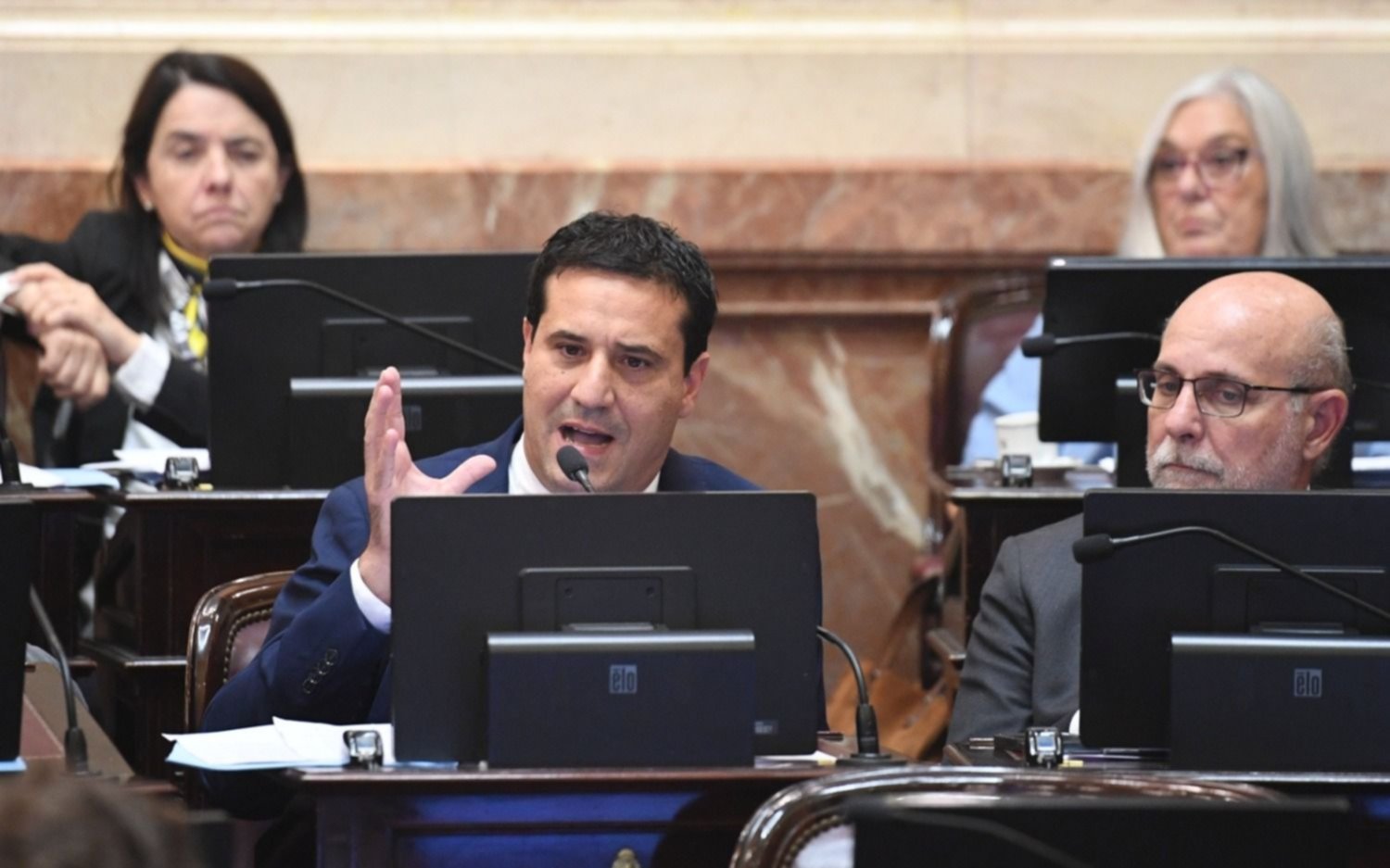 Maximiliano Abad homenajeará a Ricardo Gil Lavedra por su rol en el juicio a las juntas militares