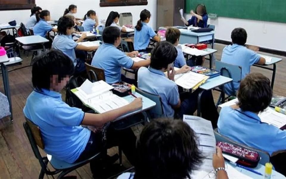 Autorizan aumentos en las cuotas de colegios privados de Provincia: los montos desde abril 