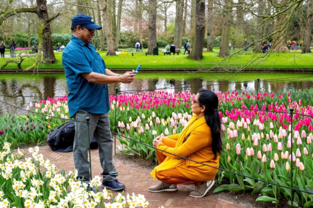 El jardín de tulipanes más grande del mundo que deslumbra a sus visitantes en los Países Bajos