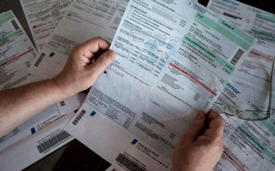 La calculadora y el bolsillo al rojo vivo: uno por uno, todos los aumentos de abril