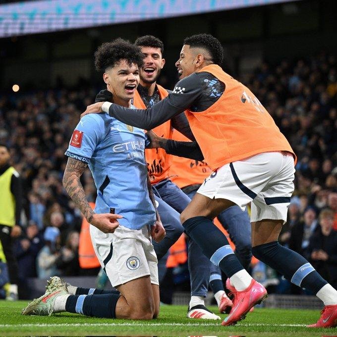 Victoria del City ante el Plymouth por la FA Cup