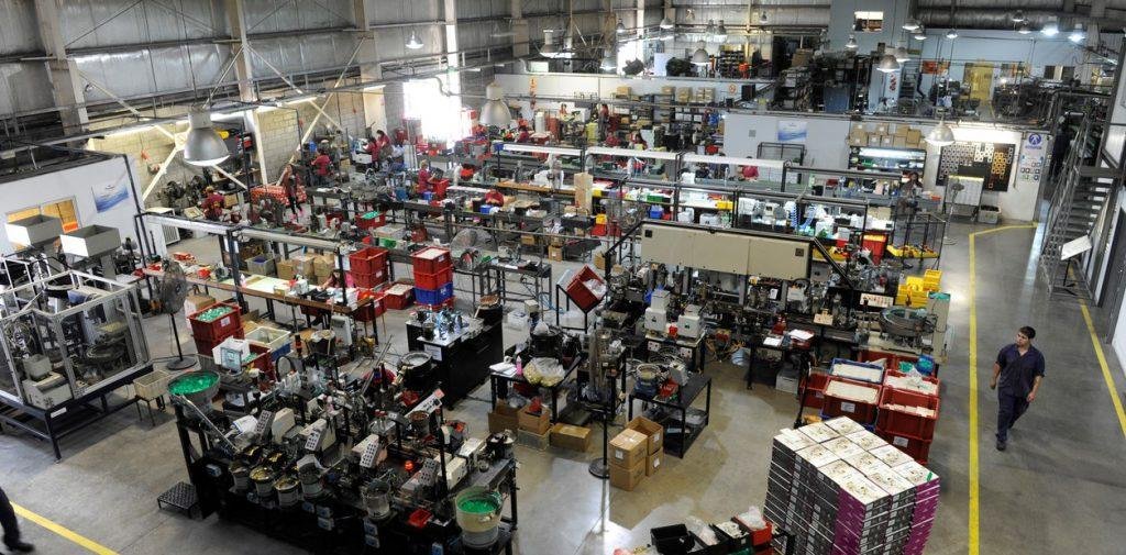 La presión impositiva erosiona la competitividad de la producción nacional