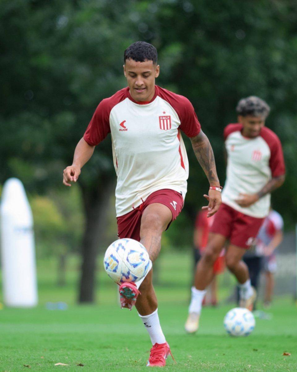 Bielsa sumó a la prelista de Uruguay a Tiago Palacios