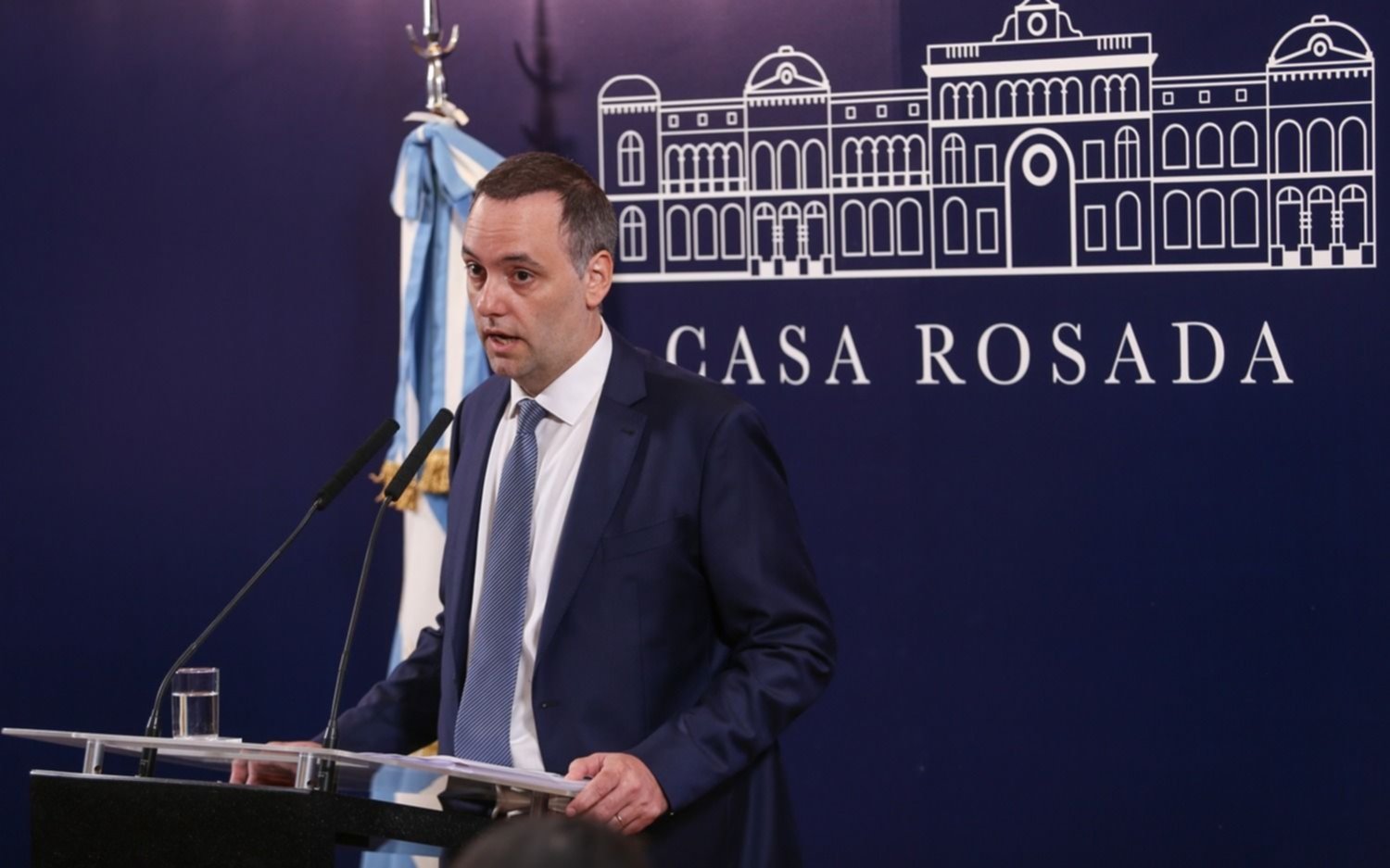 "Botón silenciador": la nueva restricción que planea el Gobierno para las conferencias en Casa Rosada