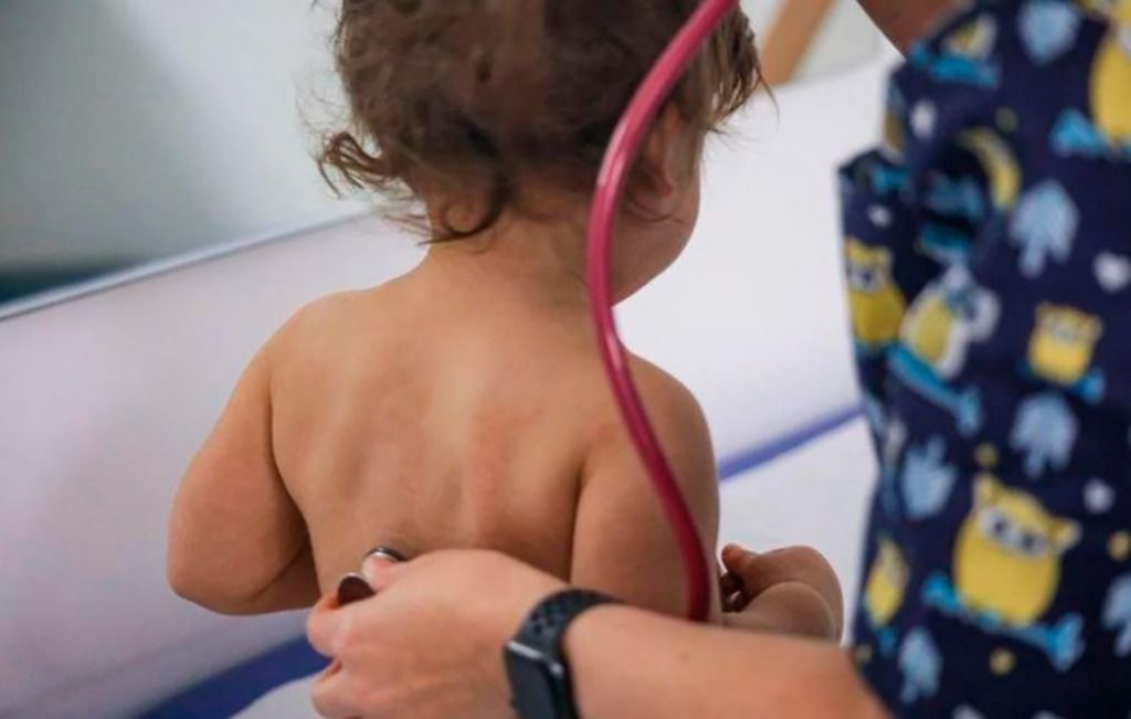 Rebrota la tos convulsa: alertan por la caída en la vacunación