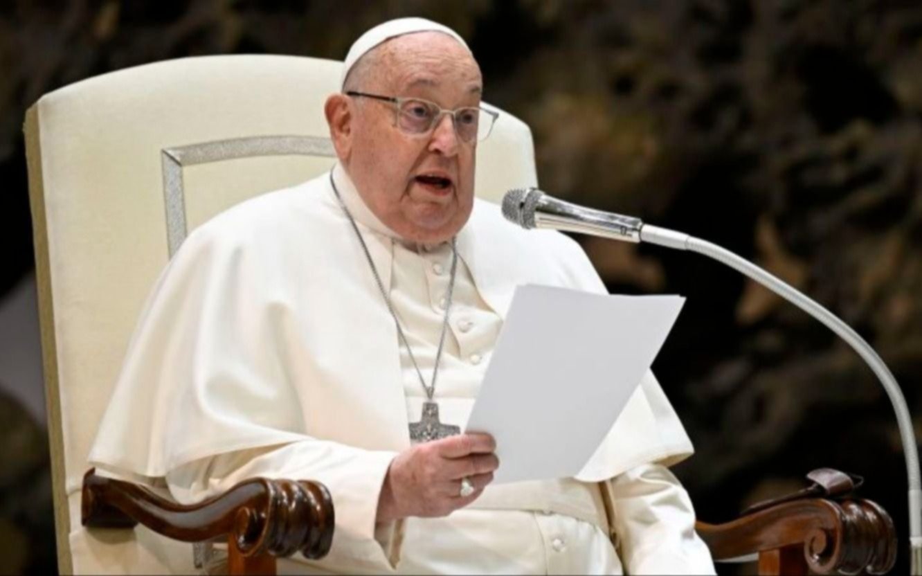 La salud de Francisco: "Ni insuficiencia respiratoria ni broncoespasmos"