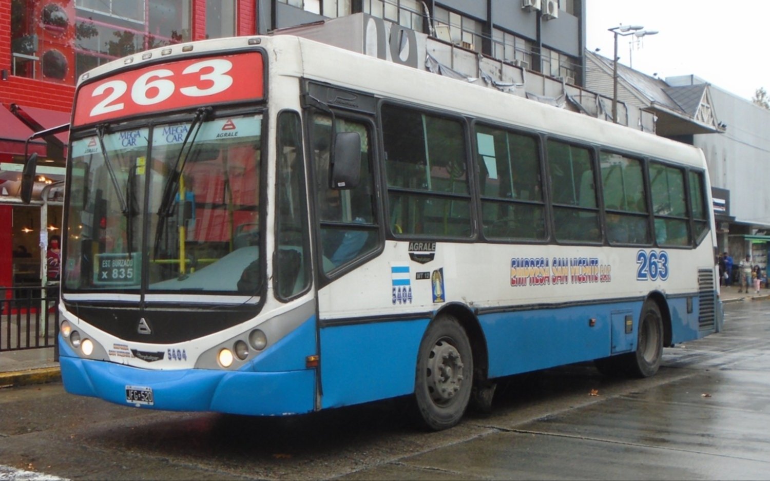 Nuevos colectivos conectan barrio La Matera con Quilmes centro y Solano