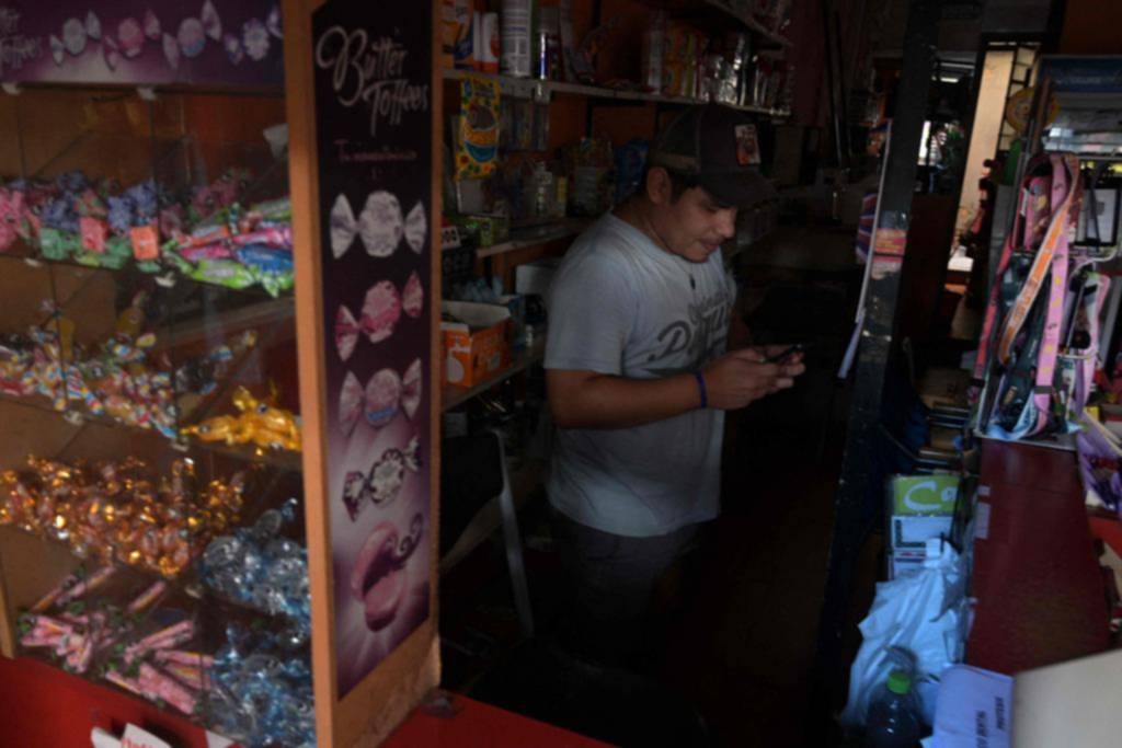 Investigan las causas del masivo apagón que dejó sin luz al AMBA