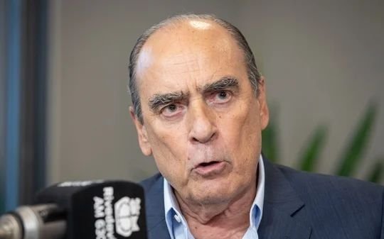 Francos descartó que consideren intervenir Buenos Aires, pero en caso de tener los votos "por ahí se evalúa distinto"
