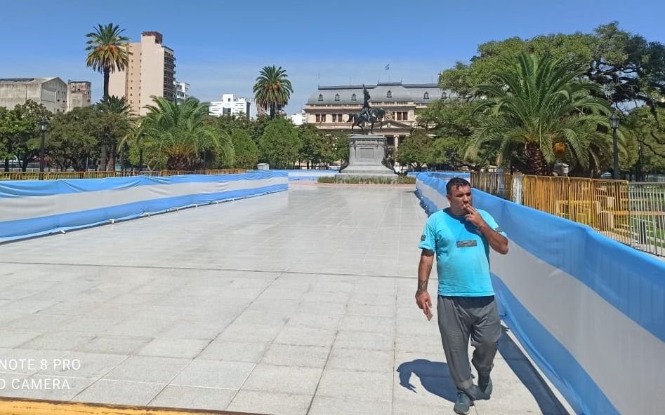 Venta ambulante y finalización de la remodelación de la Plaza San Martín