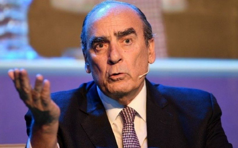 Guillermo Francos, alumno de Bergoglio: “De repente se encariñaron con el papa”
