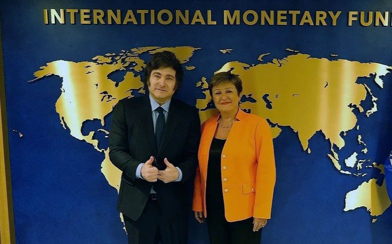 Milei defendió el acuedo con el FMI y afirmó que el préstamo será para “sanear el BCRA y terminar con la inflación”