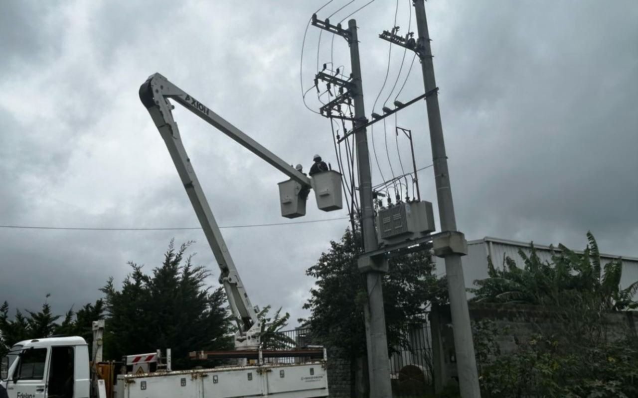 Más de 36 horas sin luz: el drama de los vecinos de Villa Elisa y Arturo Seguí