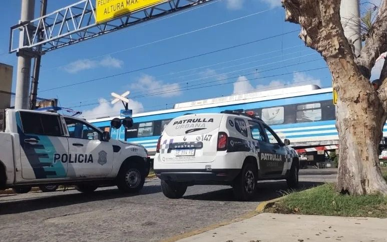 "Exhibiciones obscenas" en el Tren Roca: un hombre intentó abusar de una menor y casi lo linchan